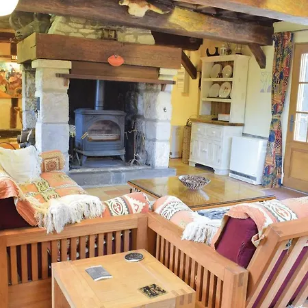 Holiday With Fireplace Viii 펜션 *